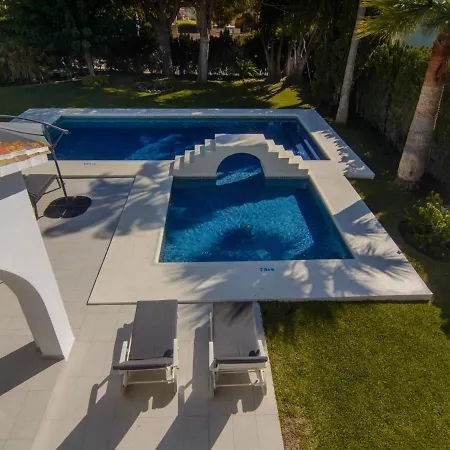 Las Chapas Playa Refurbished Beach *